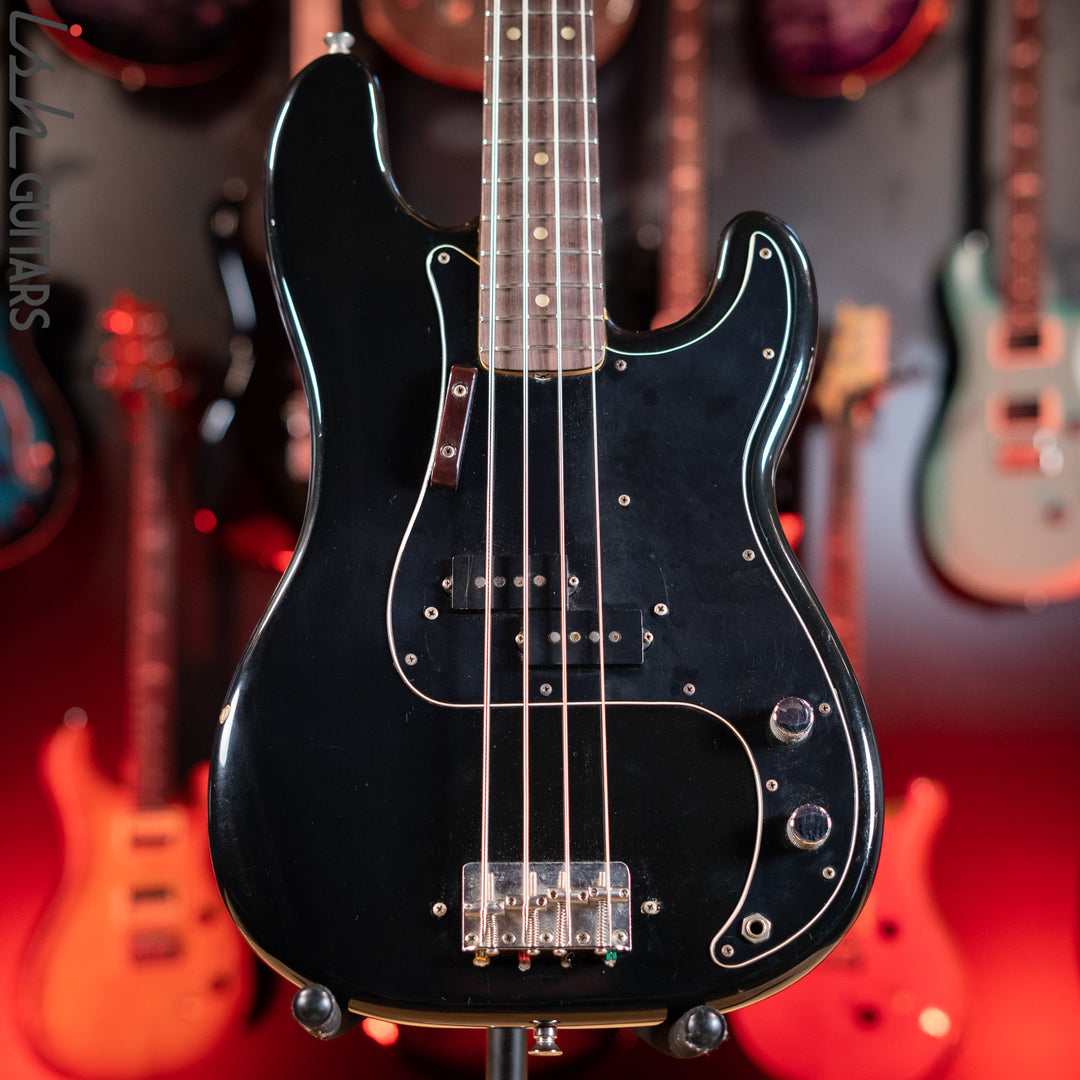 1976 Fender Precision Bass Black
