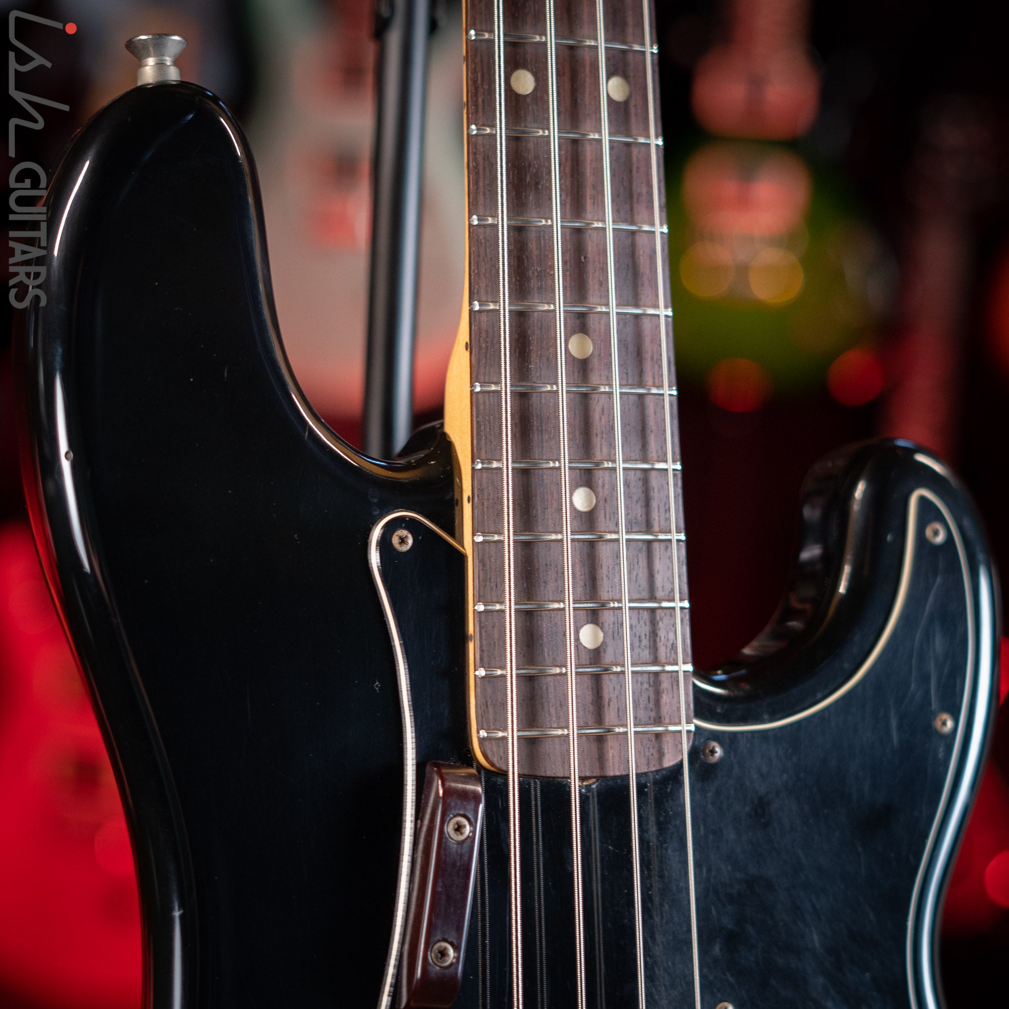 1976 Fender Precision Bass Black – Ish Guitars