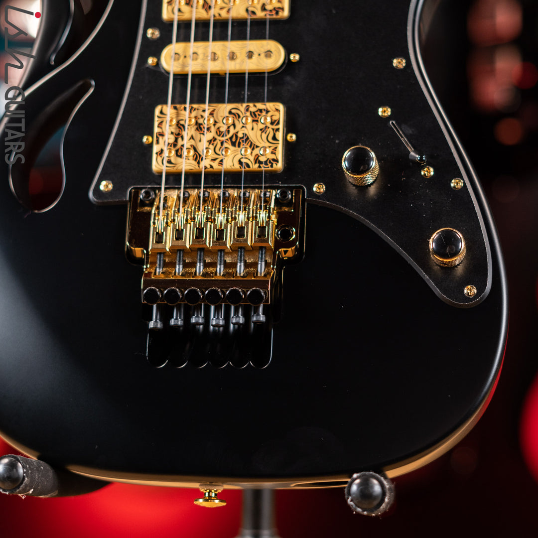 Ibanez PIA3761 Steve Vai Signature Onyx Black