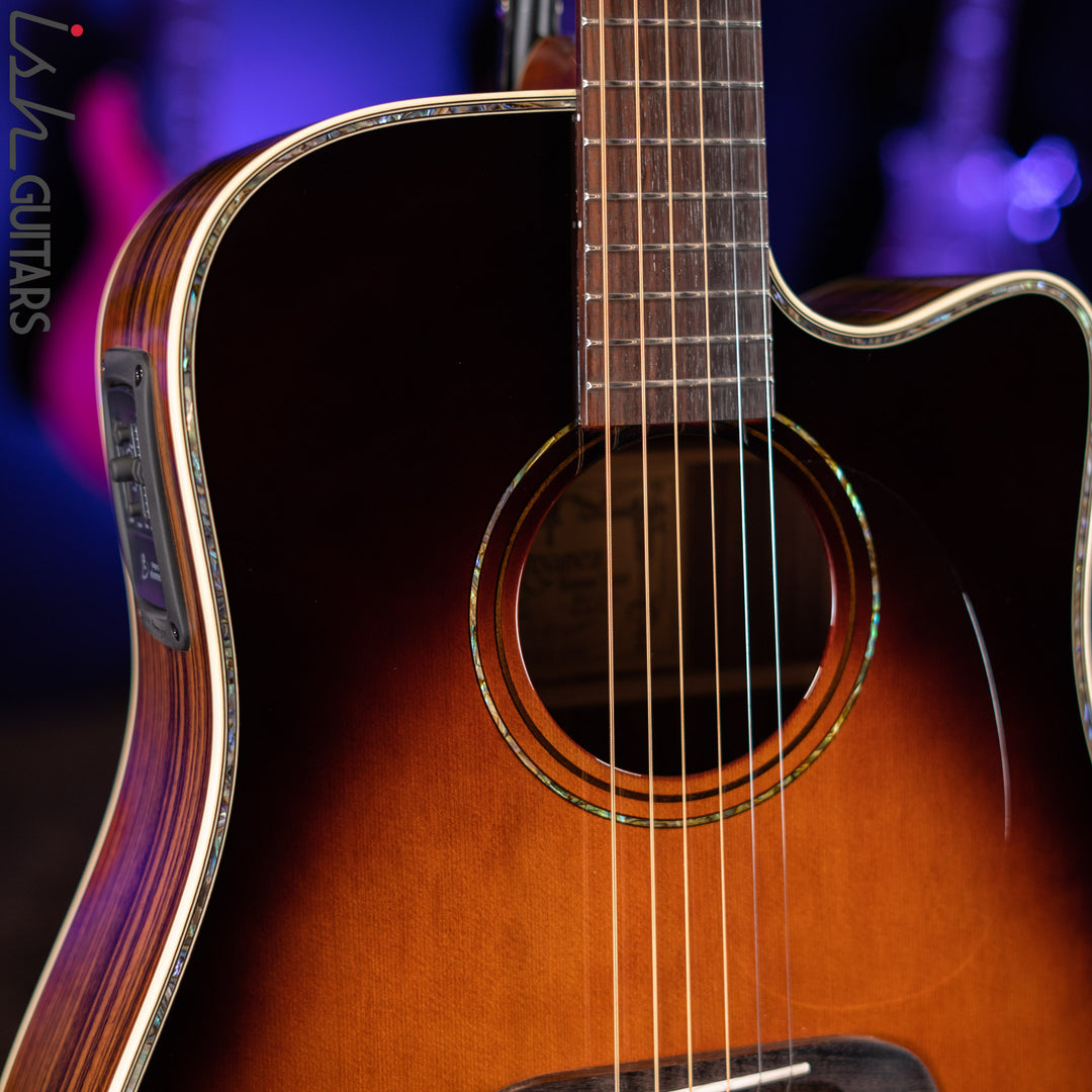 Alvarez Yairi DY1TS Stage Dreadnaught Cutaway Acoustic/Electric