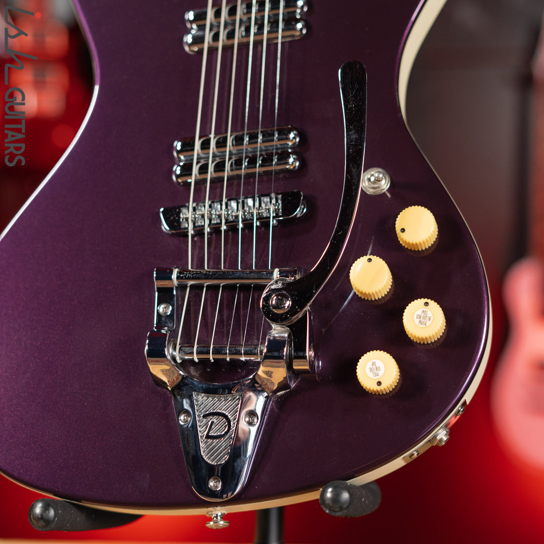 1998-2001 Danelectro Hodad Purple