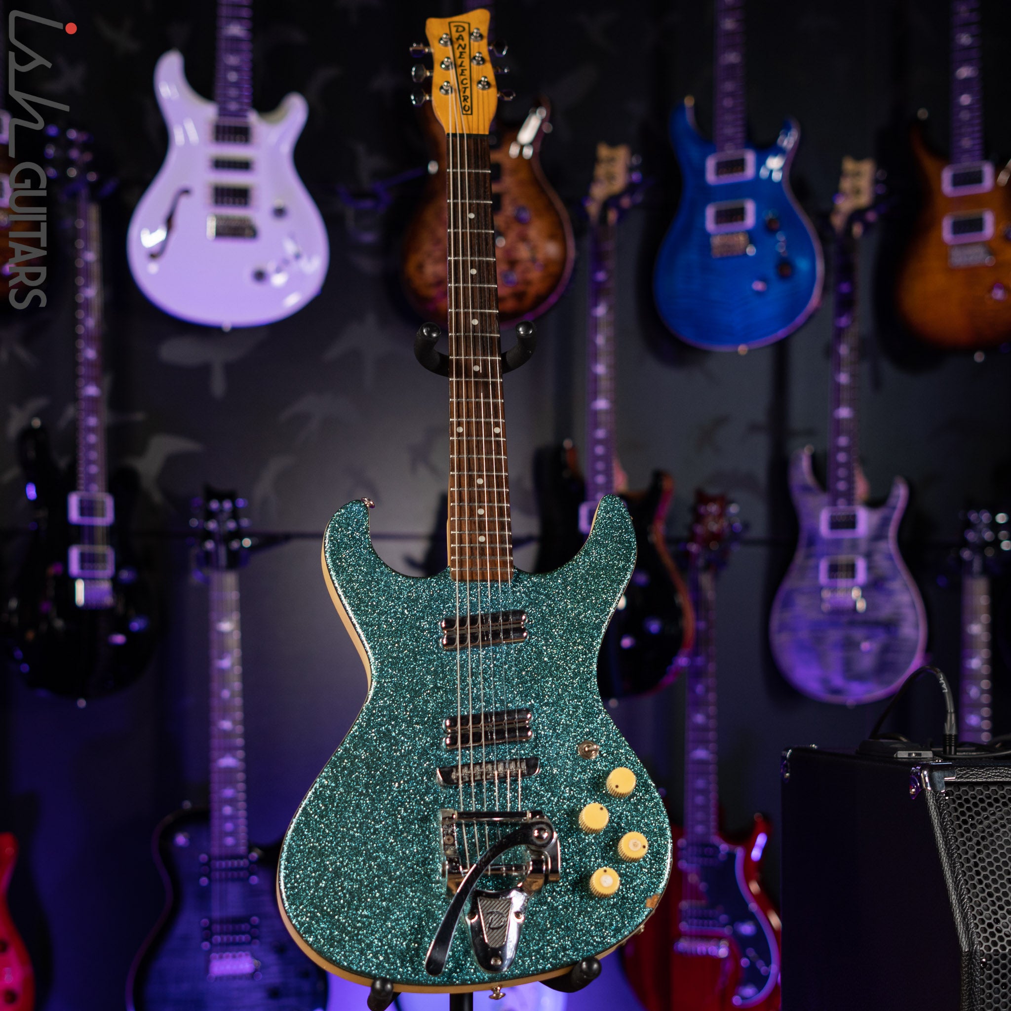 ギター Danelectro Hodad Purple 1998-2001 Danelectro Hodad Aquamarine Sparkle – Ish Guitars