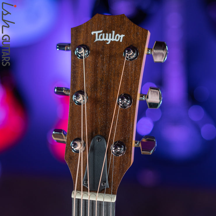 Taylor Academy 10 Natural Acoustic Guitar