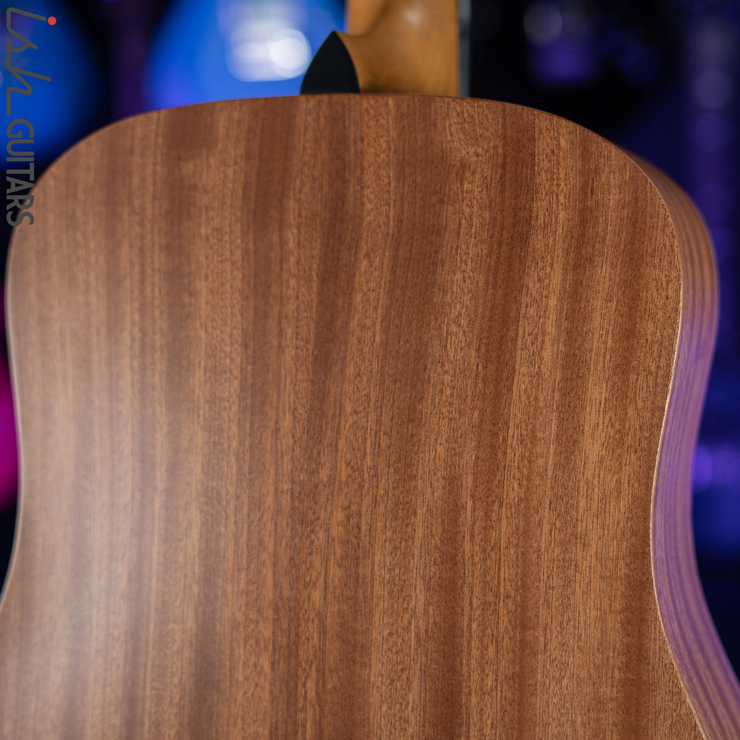 Taylor Academy 10 Natural Acoustic Guitar