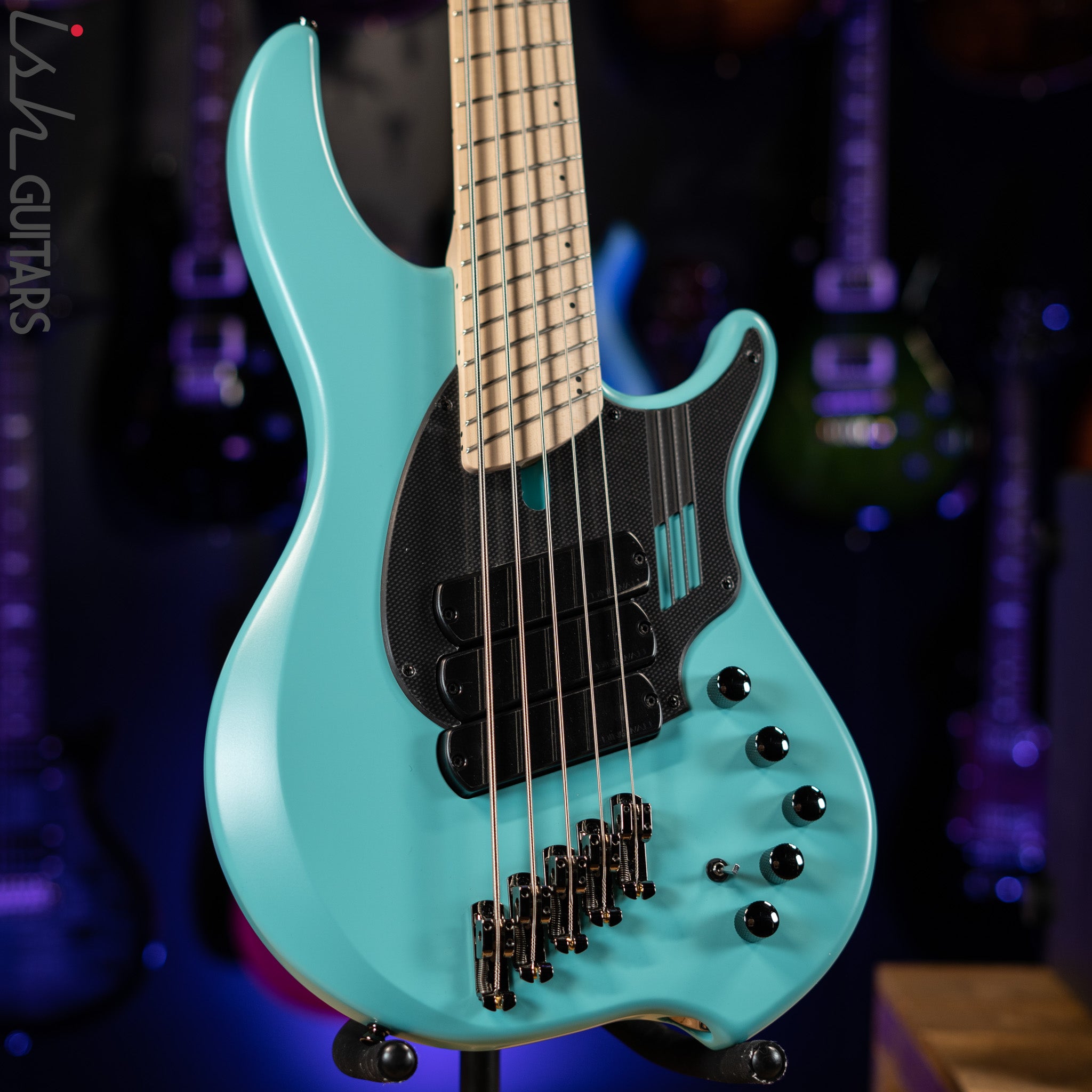 Dingwall NG-3 5-String Bass Celestial Blue Matte – Ish Guitars