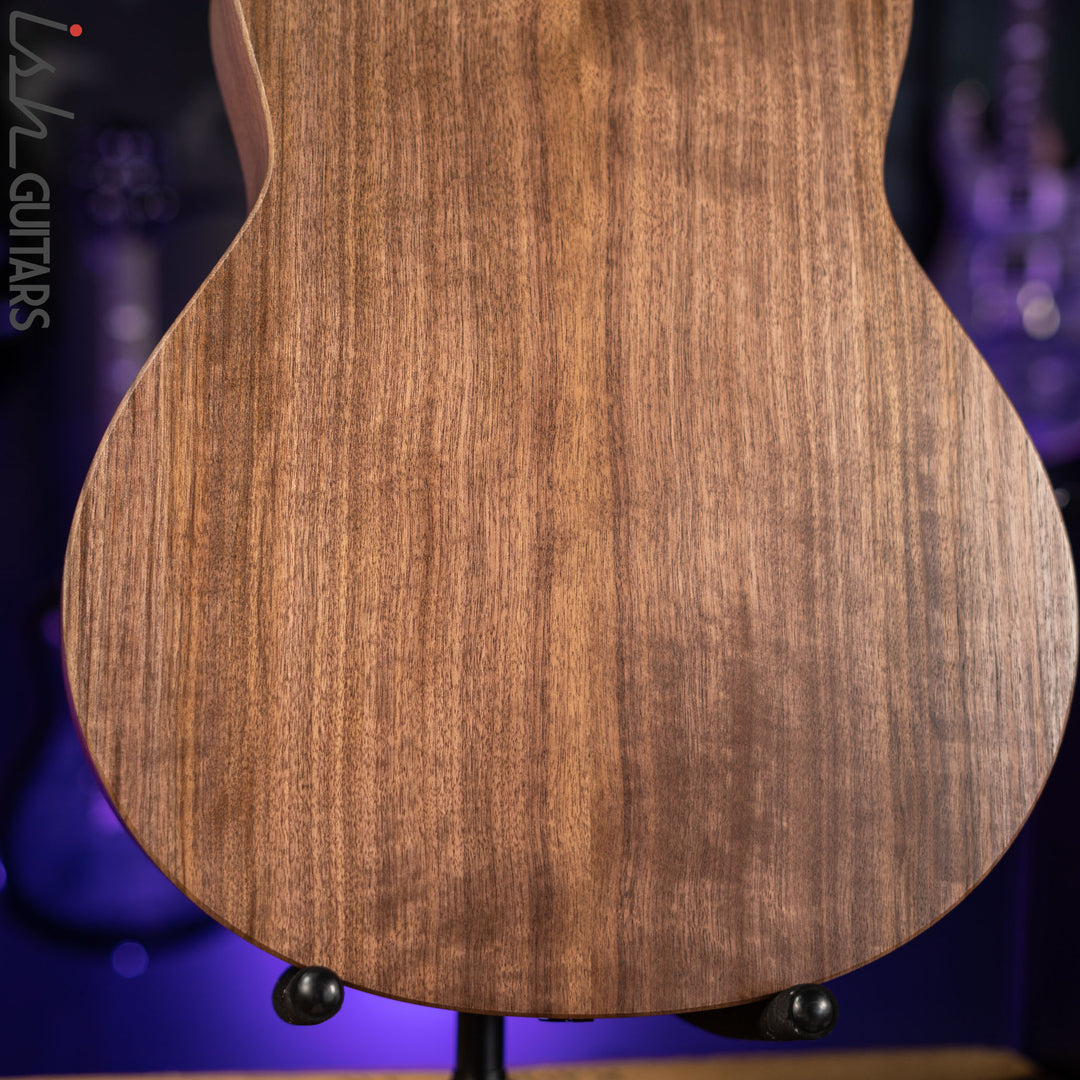 Taylor GTe Grand Theater Acoustic-Electric Guitar Blacktop
