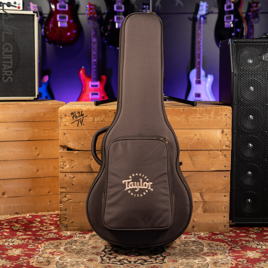 Taylor GTe Grand Theater Acoustic-Electric Guitar Blacktop