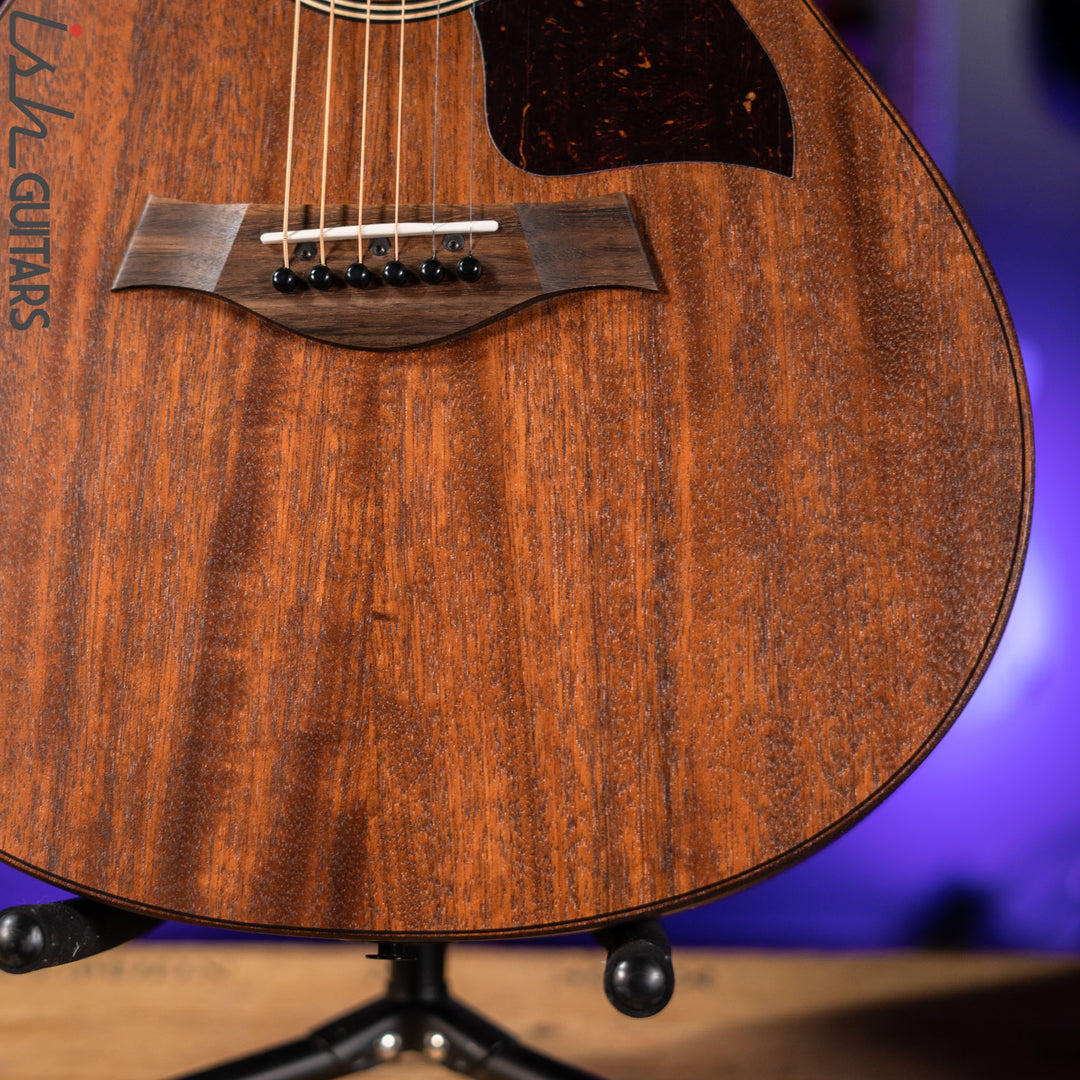 Taylor AD22e American Dream Acoustic-Electric Guitar Urban Sienna