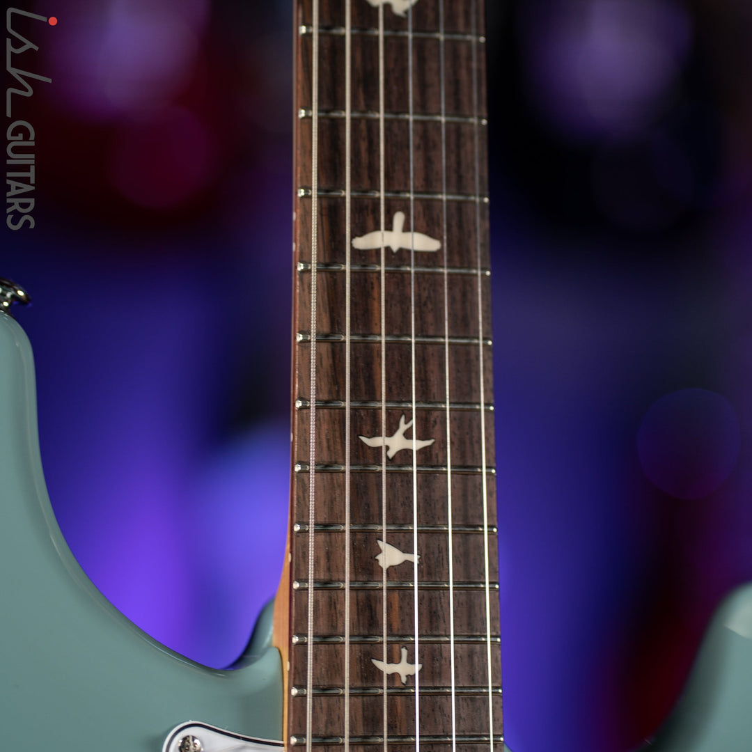 PRS SE Silver Sky Stone Blue