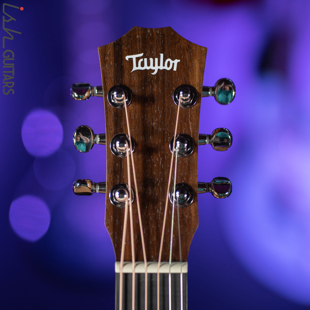 Taylor Baby Mahogany BT2e Acoustic-Electric Guitar Natural