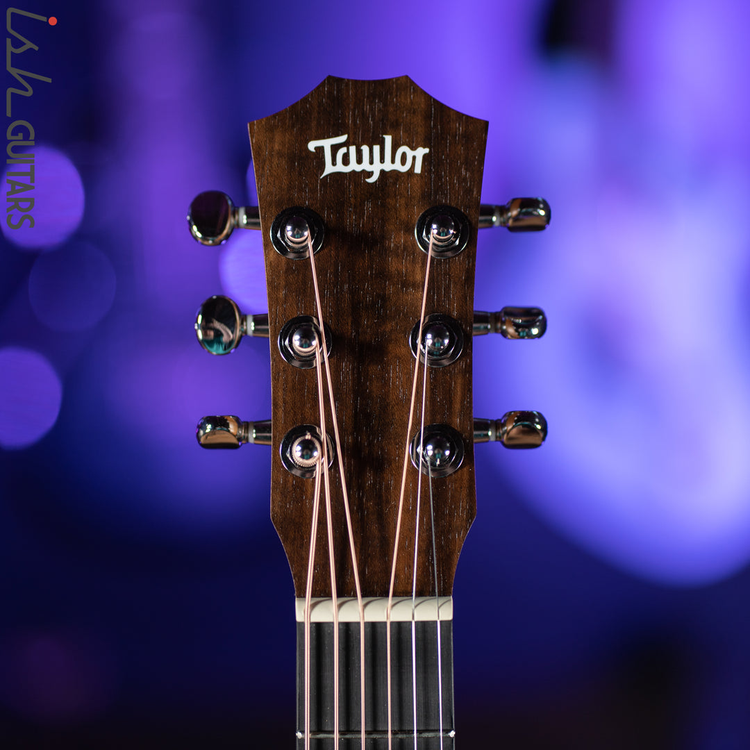 Taylor Baby Mahogany BT2e Acoustic-Electric Guitar Natural