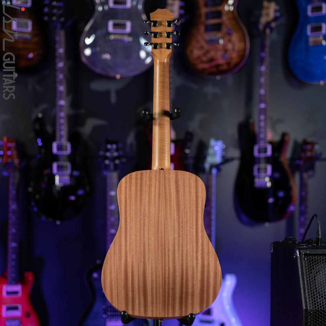 Taylor Baby Mahogany BT2e Acoustic-Electric Guitar Natural