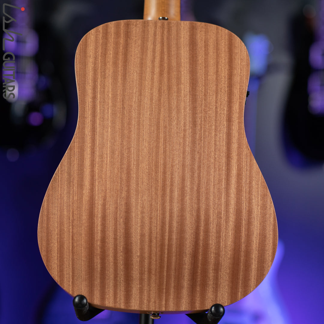 Taylor Baby Mahogany BT2e Acoustic-Electric Guitar Natural