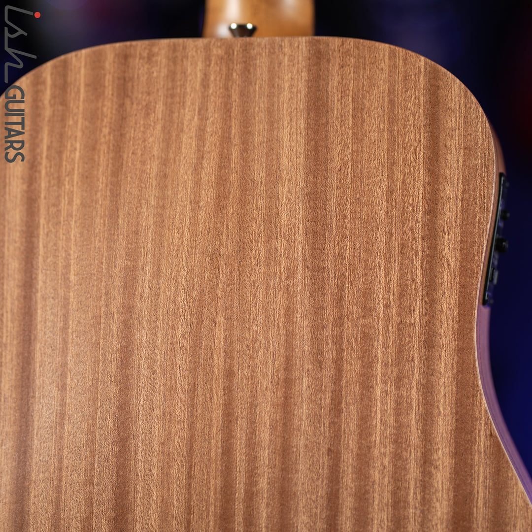 Taylor Baby Mahogany BT2e Acoustic-Electric Guitar Natural