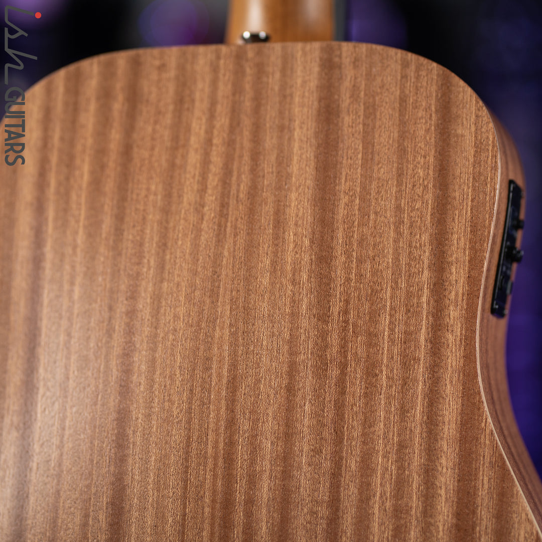 Taylor Baby Mahogany BT2e Acoustic-Electric Guitar Natural