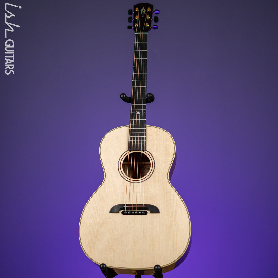 Alvarez Yairi PYM60HD14 Parlor Acoustic Guitar Natural Demo