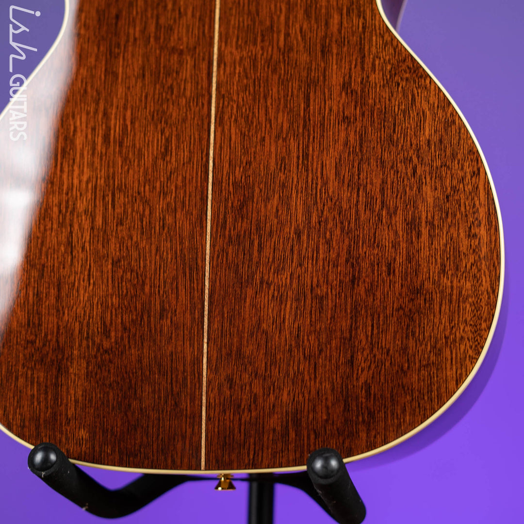 Alvarez Yairi PYM60HD14 Parlor Acoustic Guitar Natural Demo