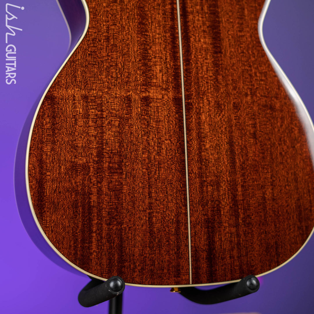 Alvarez Yairi FYM66HD Honduran Masterworks Acoustic Guitar Natural