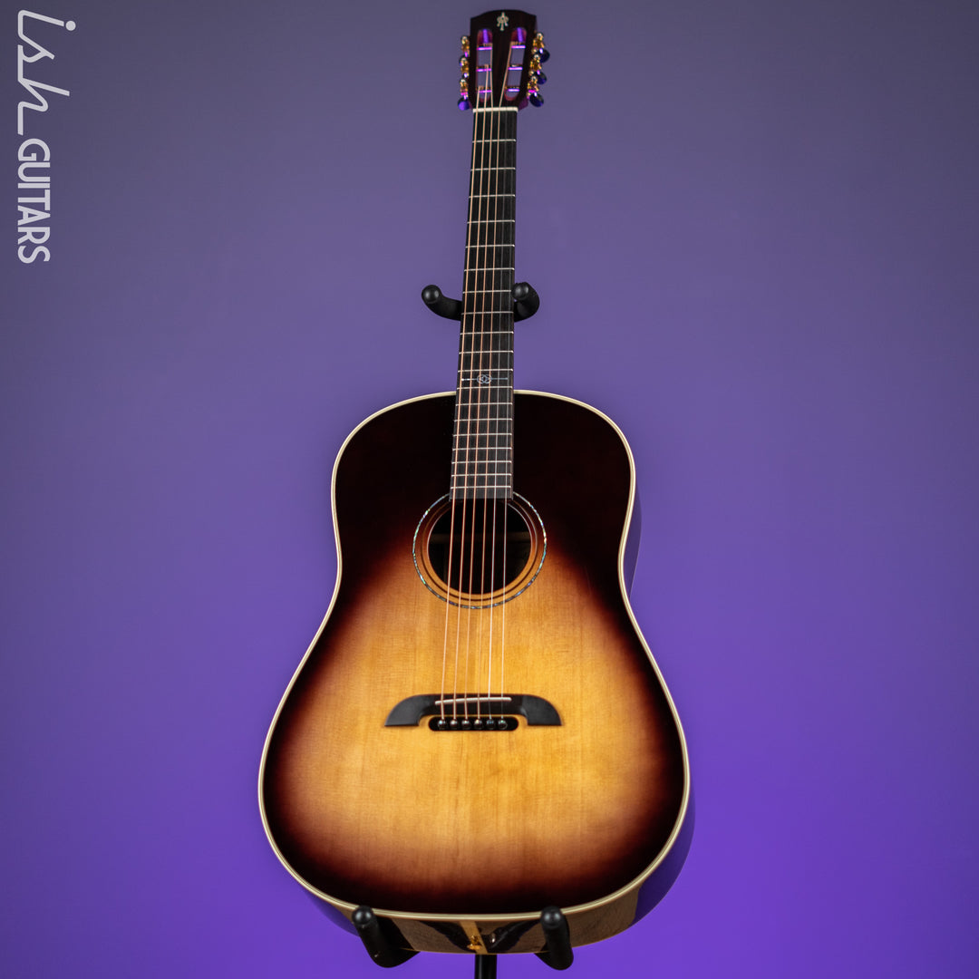 Alvarez Yairi Masterworks DYMR70SB Dreadnought Slope Shoulder Sunburst