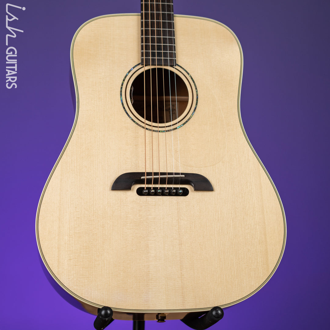 Alvarez DYM60HDE Limited Acoustic-Electric Guitar Natural