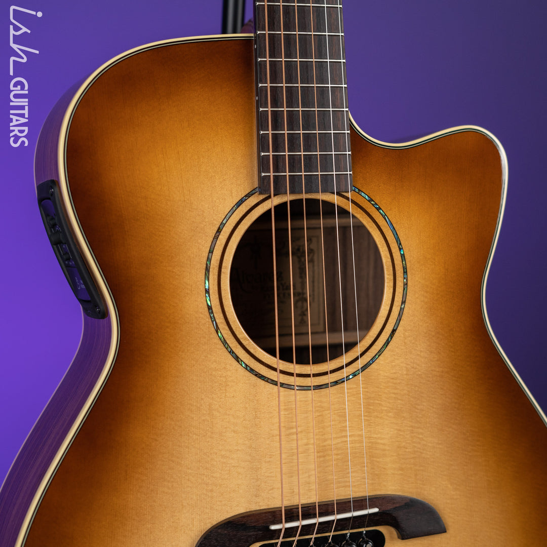 Alvarez Yairi FY70CESHB Standard Series Acoustic-Electric Guitar Shadow Burst