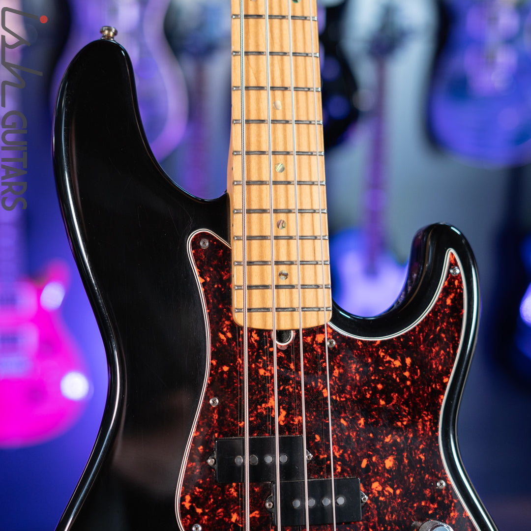 2002 Fender American Deluxe 4-String Precision Bass Black