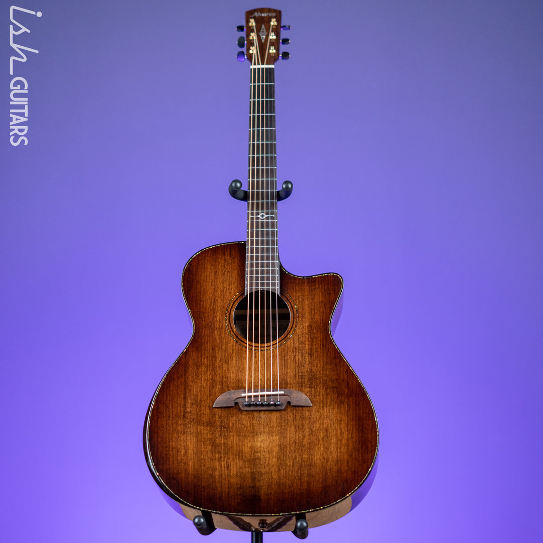 Alvarez MGA77CEAR Masterworks Elite Acoustic-Electric Guitar Shadow Burst