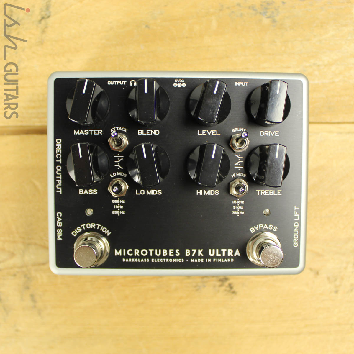 Darkglass Microtubes B7K Ultra Bass Preamp Pedal – Ish Guitars