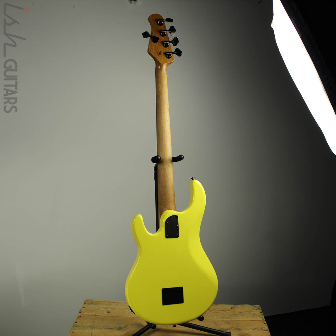 Ernie Ball Music Man StingRay 5 HH Special HD Yellow