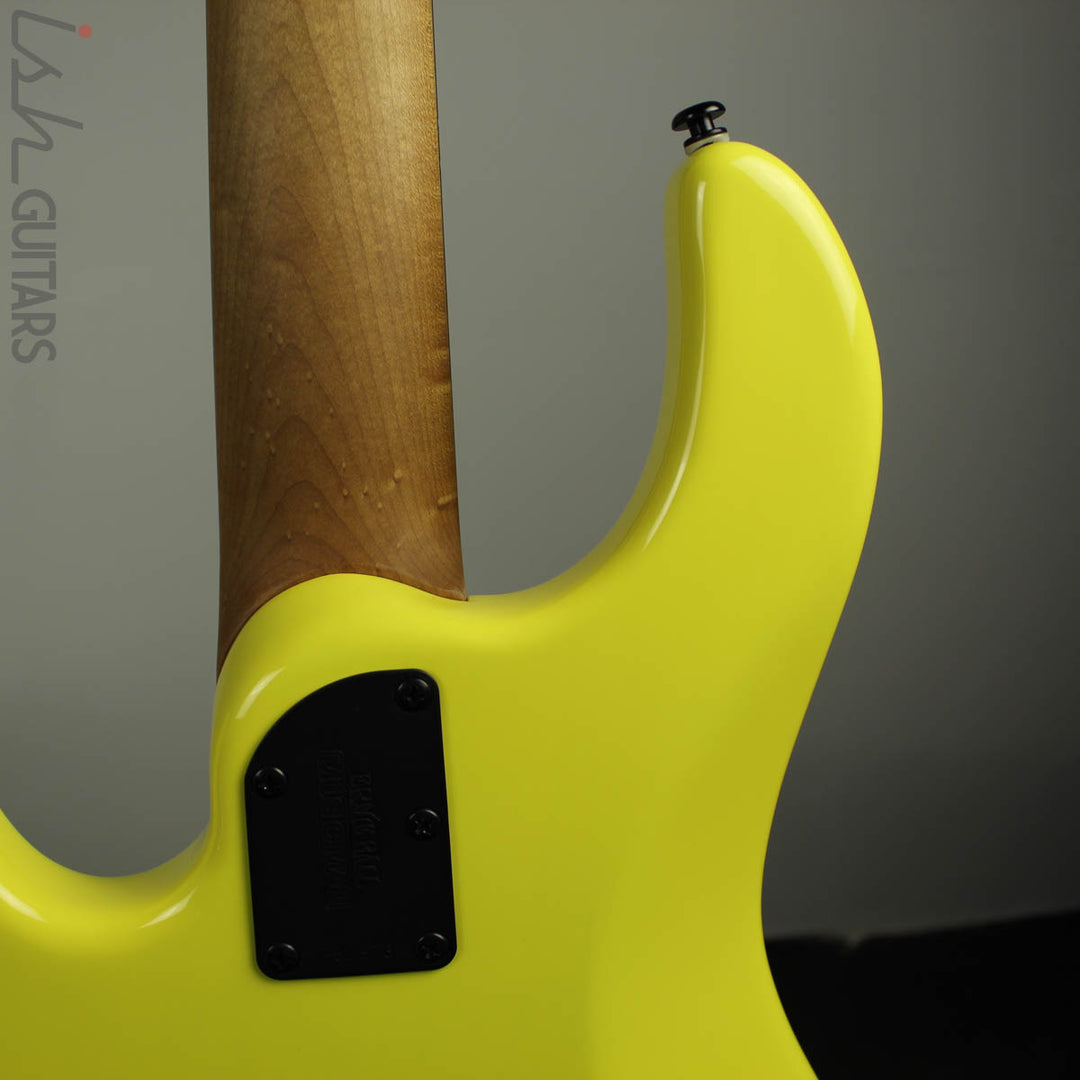 Ernie Ball Music Man StingRay 5 HH Special HD Yellow