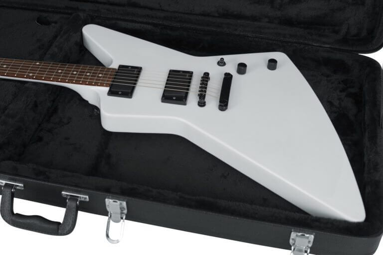 Gator DWE Extreme Guitar Case