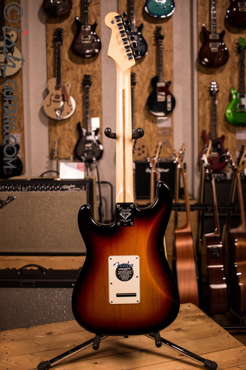 USA Fender 60th Anniversary Diamond Stratocaster Used