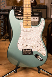 Fender USA Stratocaster Early 2000's Rare Color [Used]