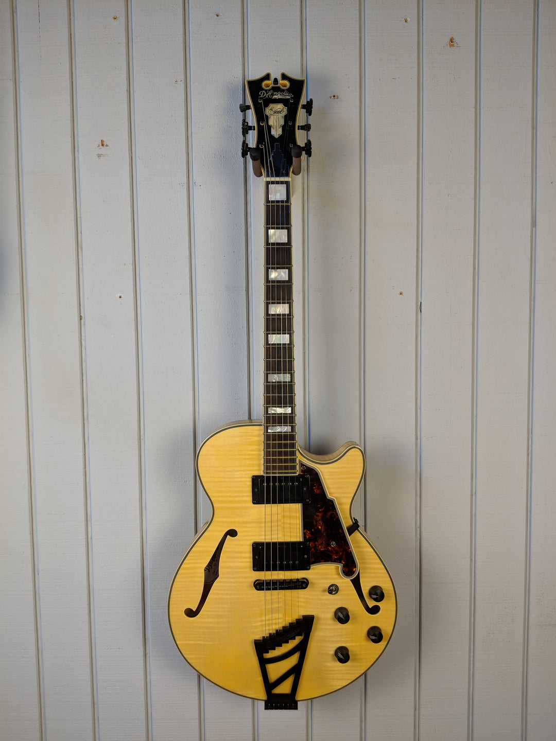 2016 D’Angelico Excel EX-SS Electric Guitar Natural Clear