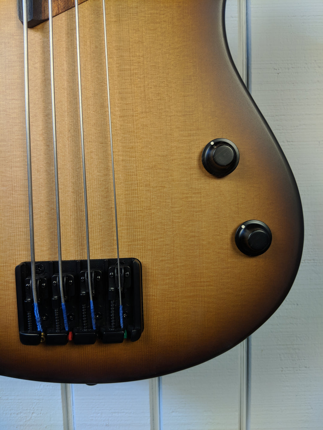 2018 Ibanez SRH500FNNF Fretless Natural Brown Burst Flat