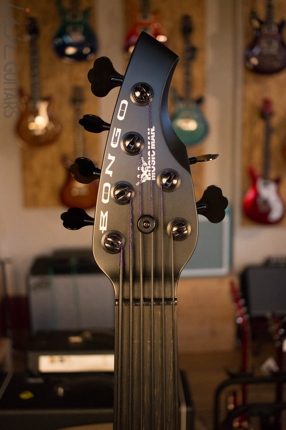 Ernie Ball Music Man Bongo 6 HH Fretless Stealth