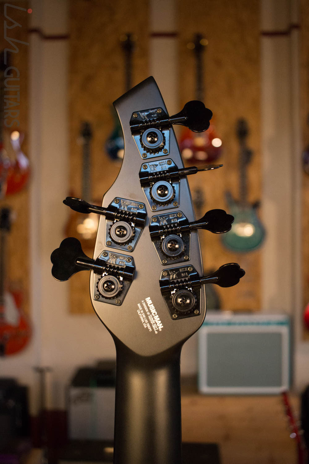 Ernie Ball Music Man Bongo 6 HH Fretless Stealth