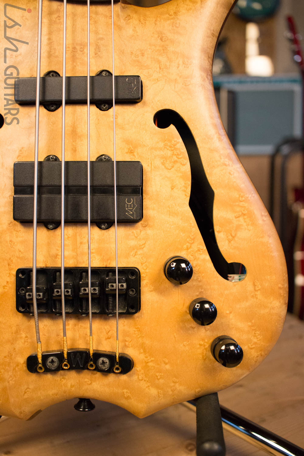 Warwick Infinity Fretless