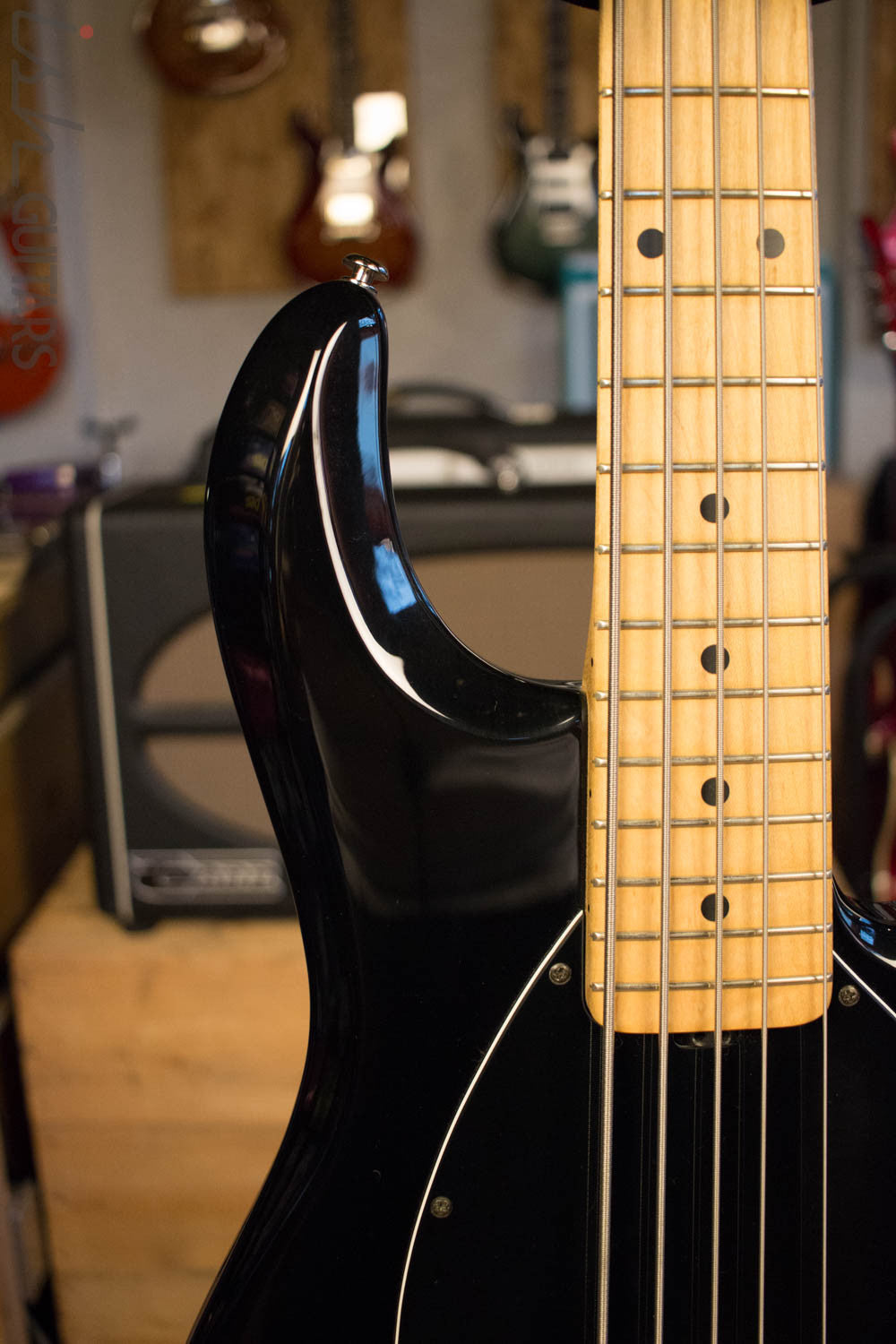 Ernie Ball Music Man Stingray 5 H Black