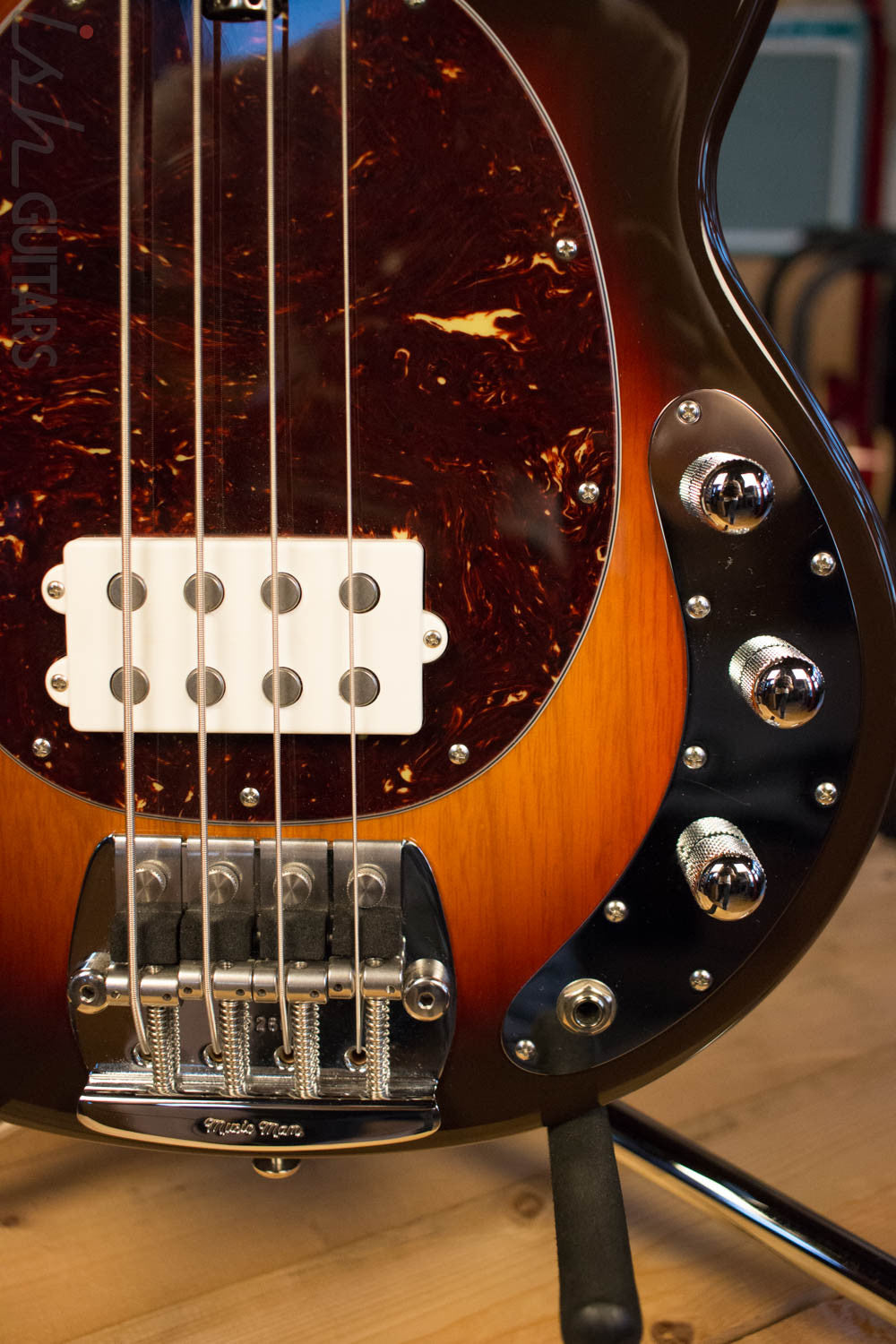 Ernie Ball Music Man Stingray Classic CUSTOM