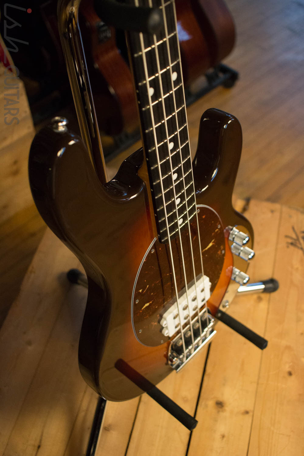 Ernie Ball Music Man Stingray Classic CUSTOM
