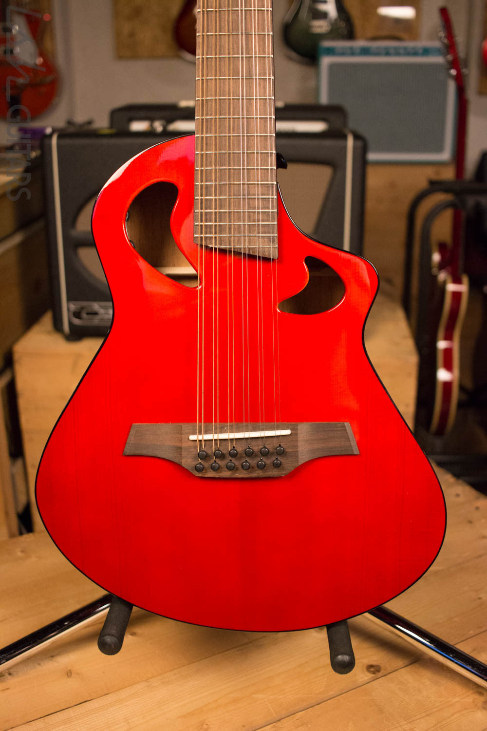 Veillette Avante Gryphon 12 String Acoustic Guitar AG12VM Red