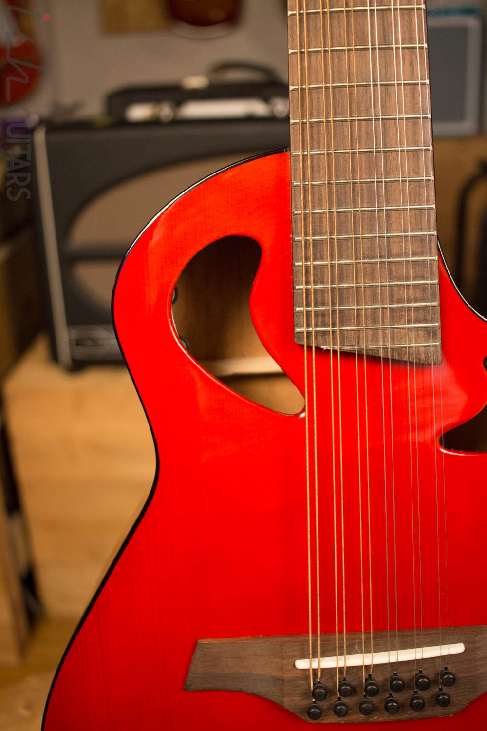 Veillette Avante Gryphon 12 String Acoustic Guitar AG12VM Red