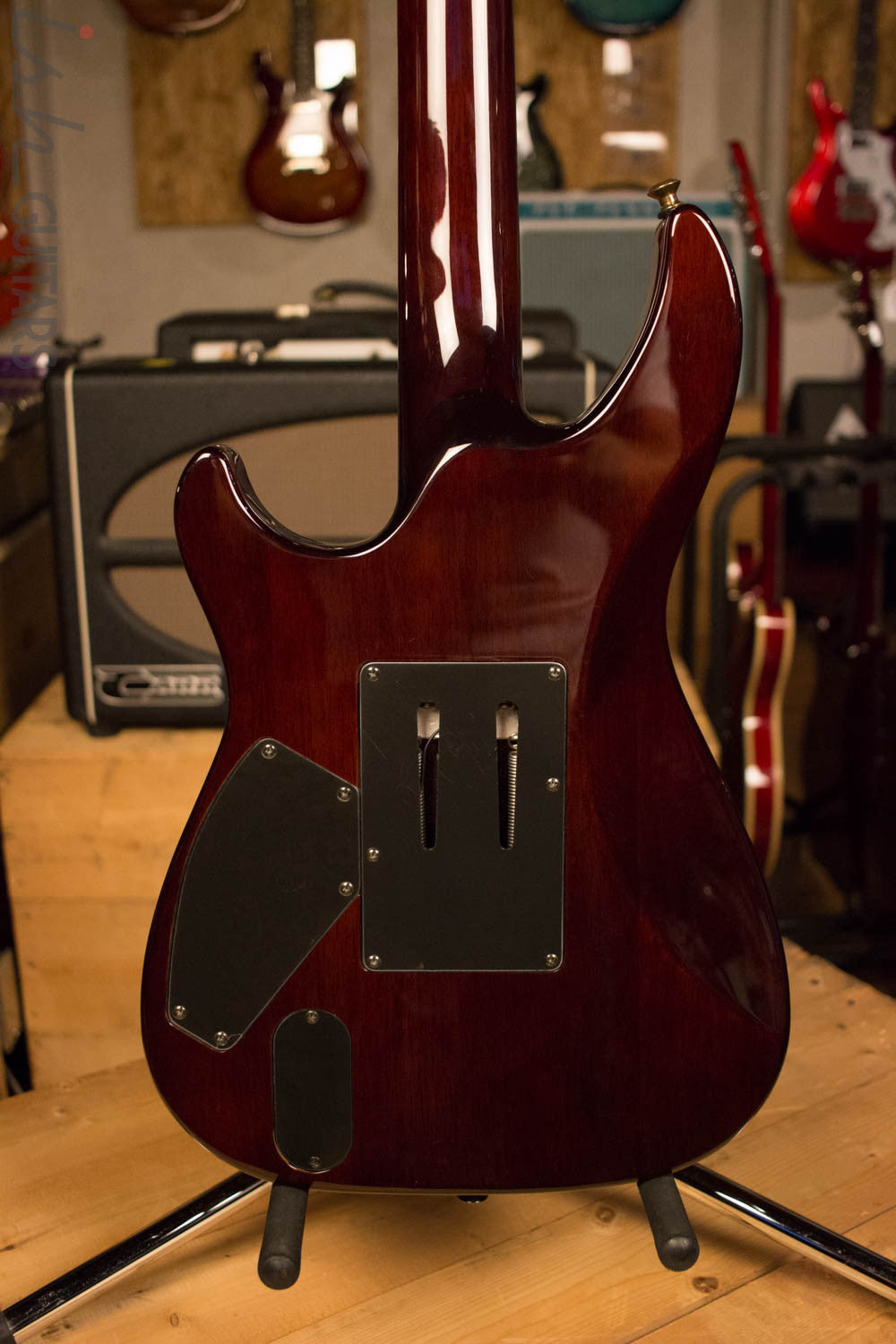 B.C. Rich Villain Veil
