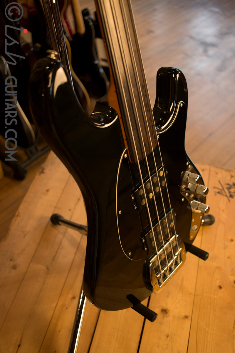 1978 Musicman Sabre Fretless HH Black with Case 