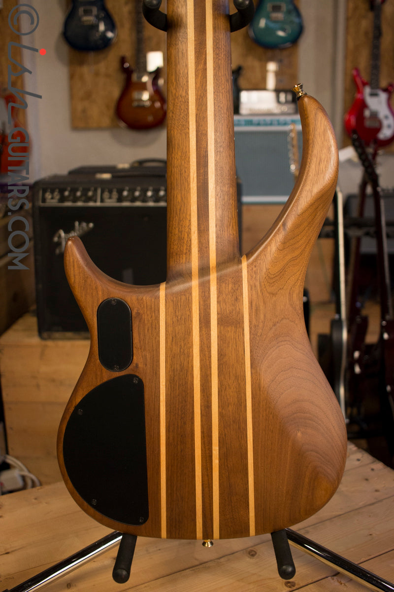 USA Peavey Cirrus 6 String Bass Wenge Top Neck Through 2010