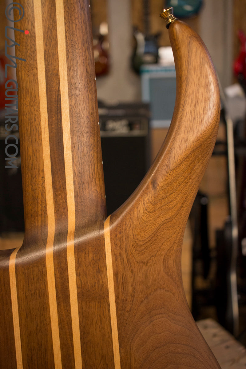 USA Peavey Cirrus 6 String Bass Wenge Top Neck Through 2010