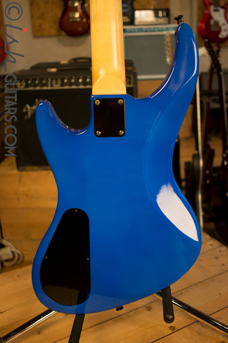 USA Guild Pilot Fretless Rare Blue w/ Case