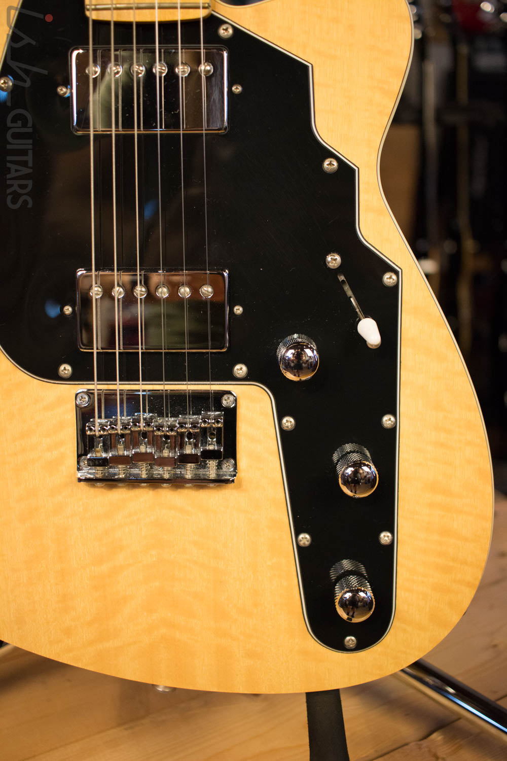USA Reverend Rocco Guitar Faux Flamed Maple RARE