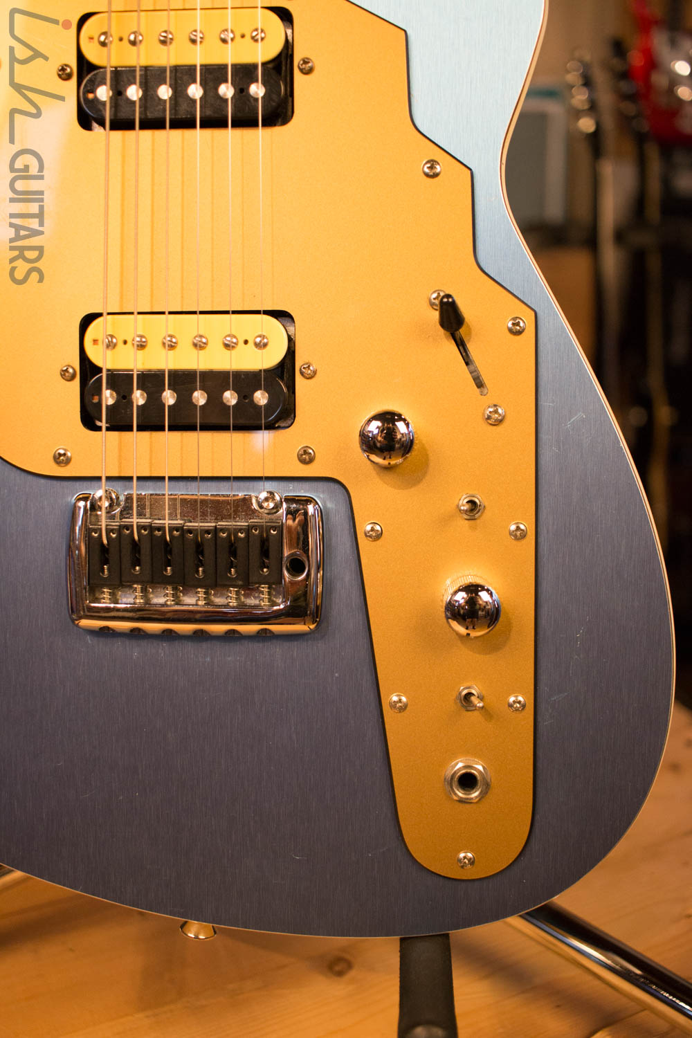 USA Reverend Guitar Rocco Tremolo Anodized Blue RARE